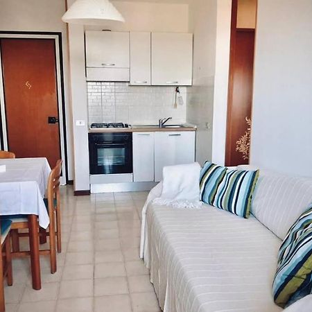 Bilocale Vista Mare Apartment Fano Bagian luar foto